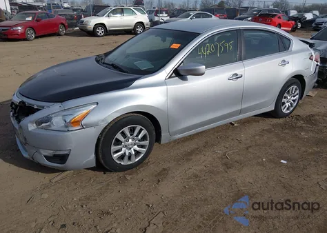 2015 Nissan Altima 2.5/2.5 S/2.5 Sl/2.5 Sv z USA, uszkodzony, nr VIN 1N4AL3AP2FC288707